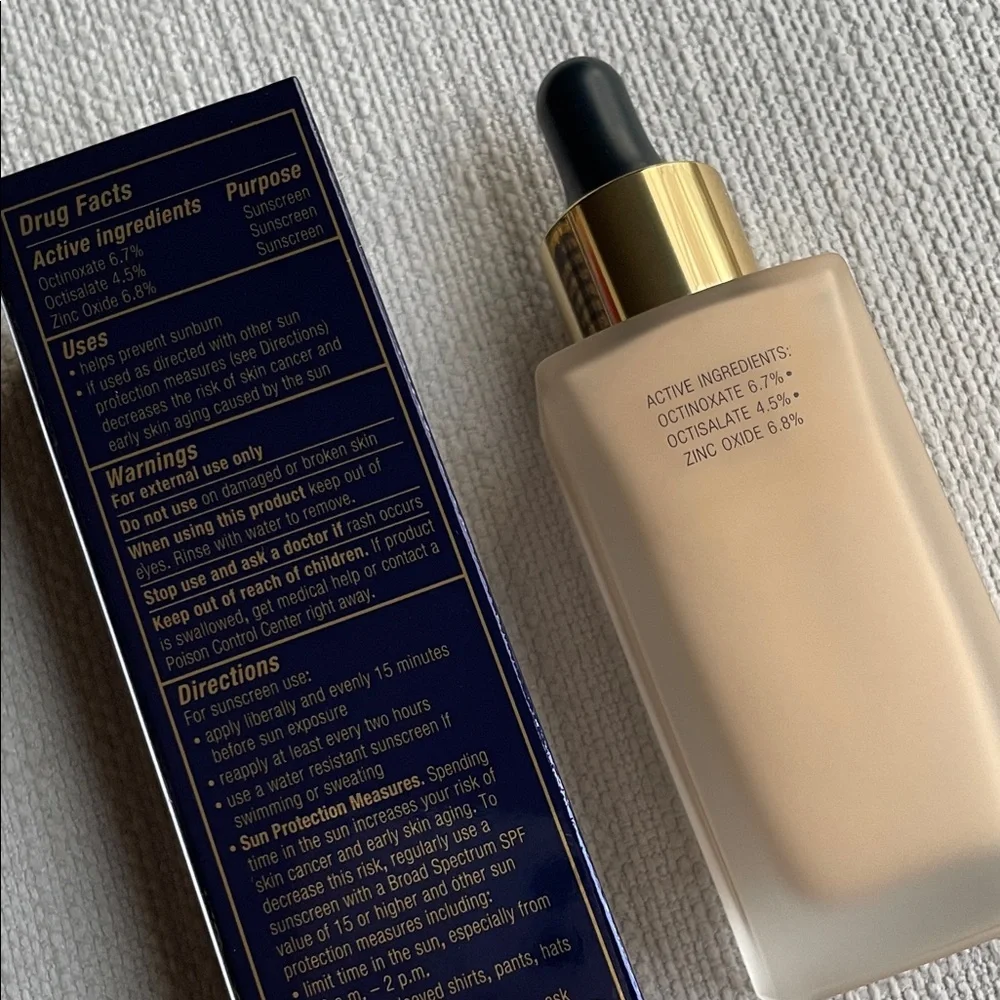 Estee Lauder 1W1 Futurist Skin Tint Serum Foundation SPF 20